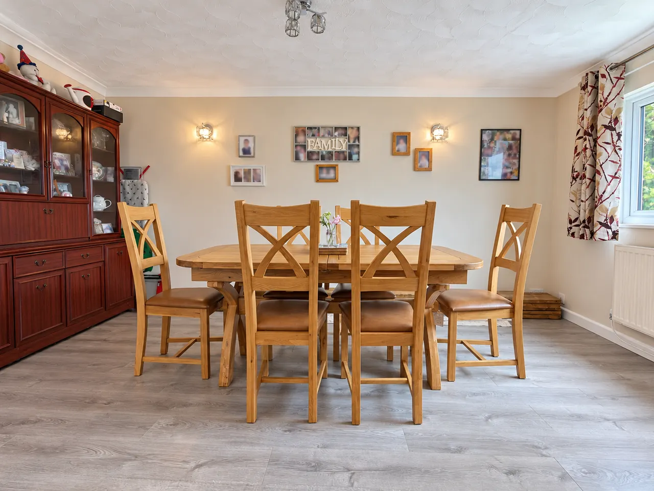 Hill Road, Neath Abbey, photo 8