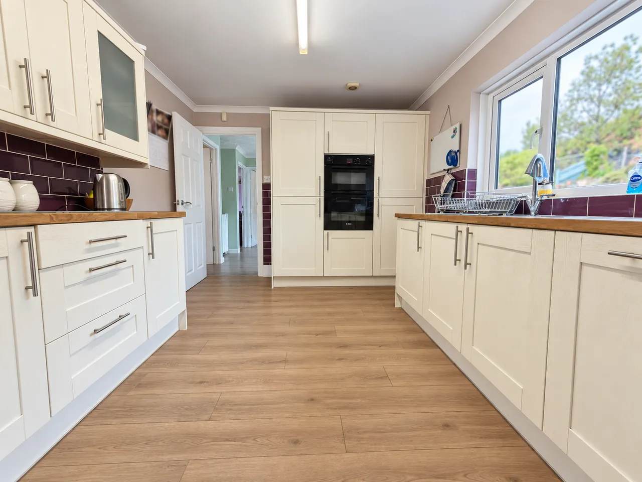 Hill Road, Neath Abbey, photo 11
