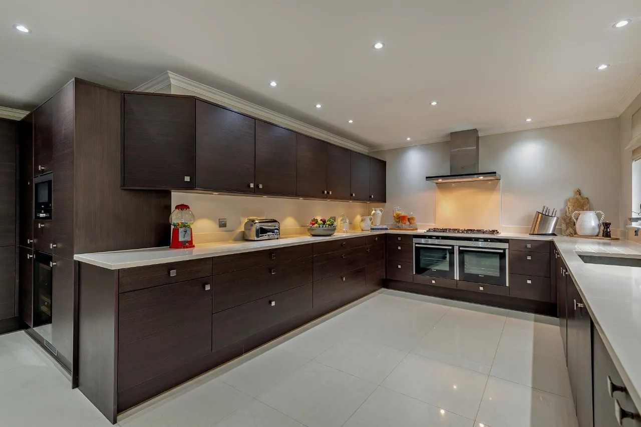 Meadow Way, Farnborough Park, BR6 8LW, photo 5