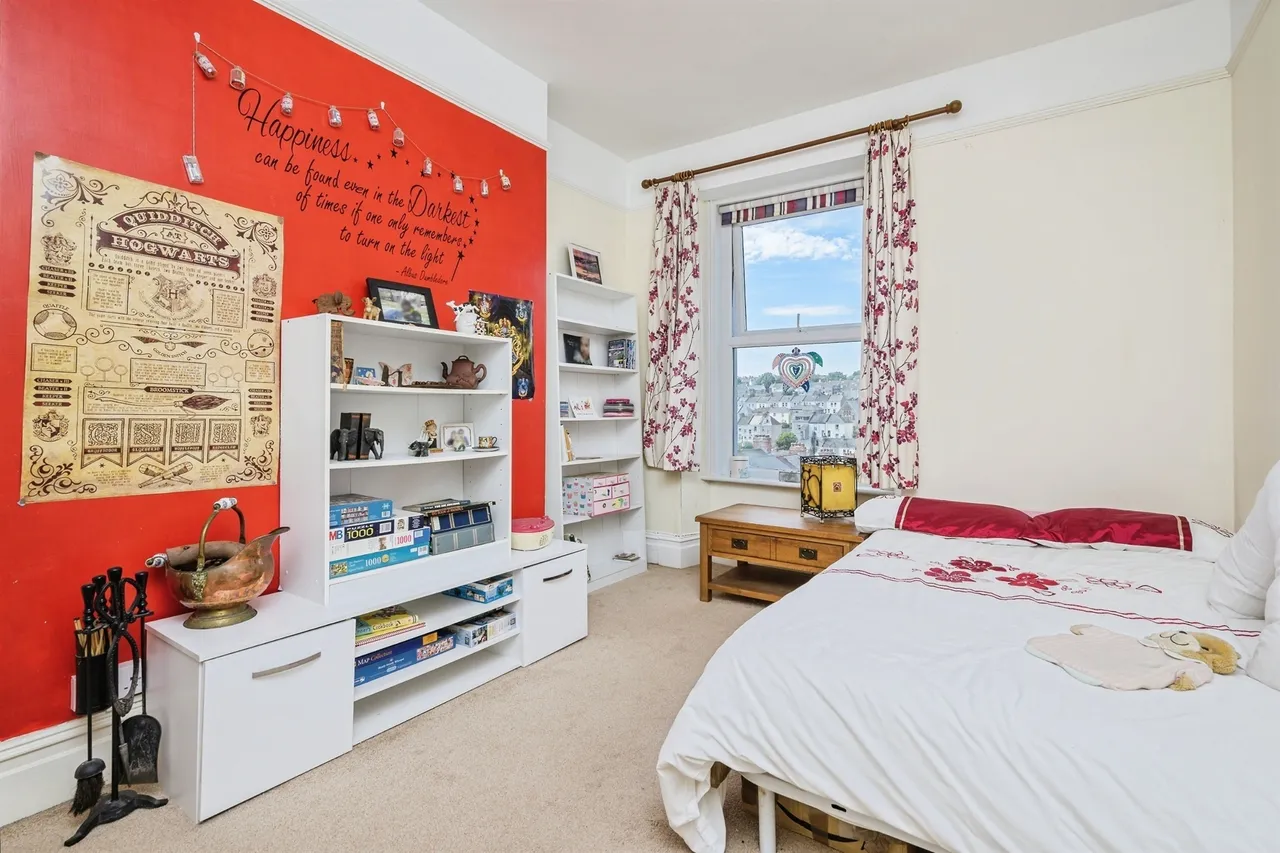 St. Georges Terrace, Plymouth, PL2, photo 17