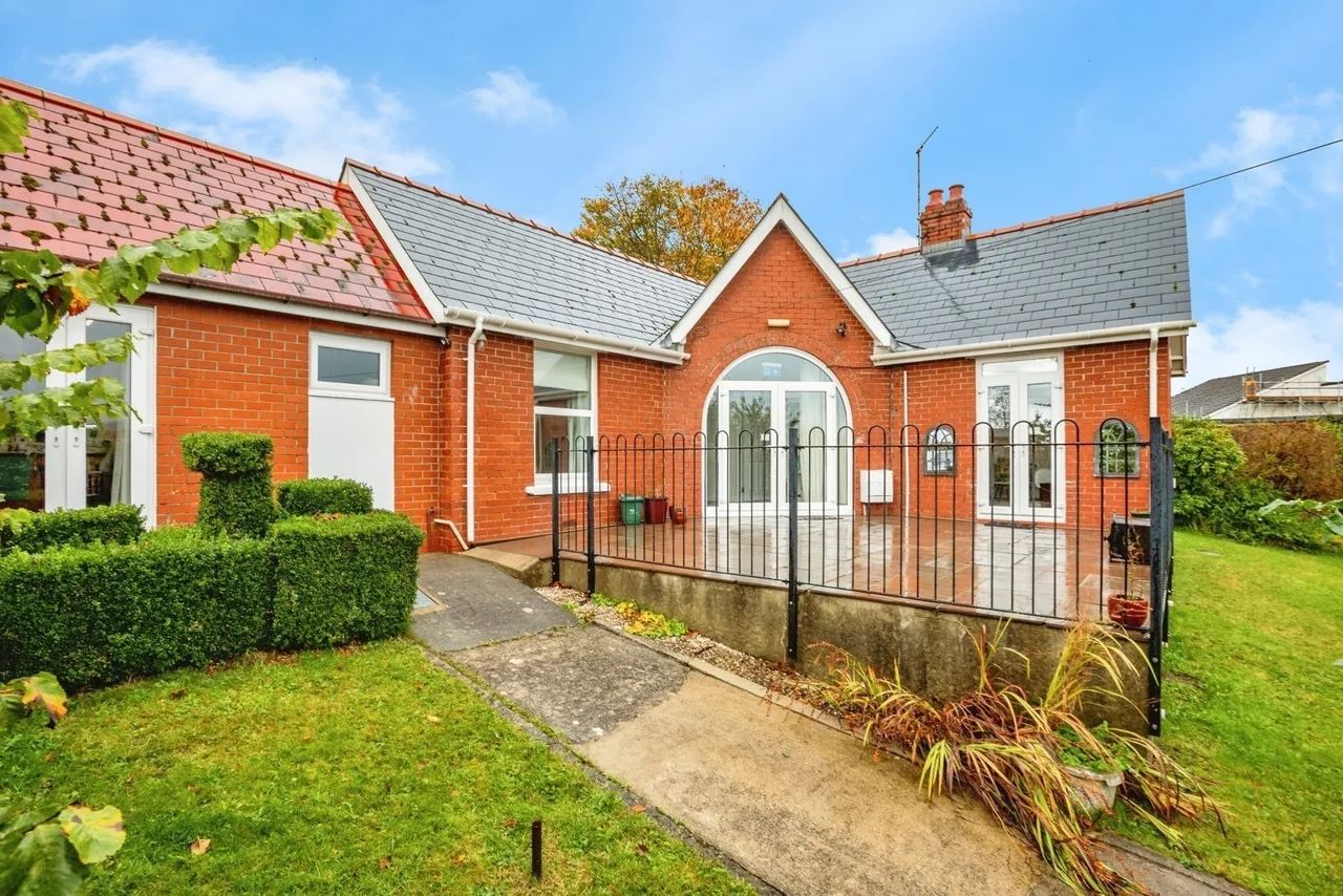 3 bed house for sale, Bryn Yr Eglwys, Lampeter, SA48