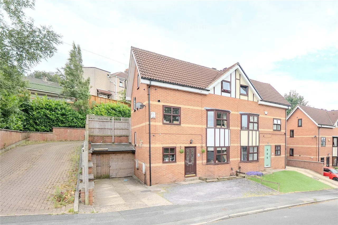 Coppy Lane, Leeds, LS13, photo 3