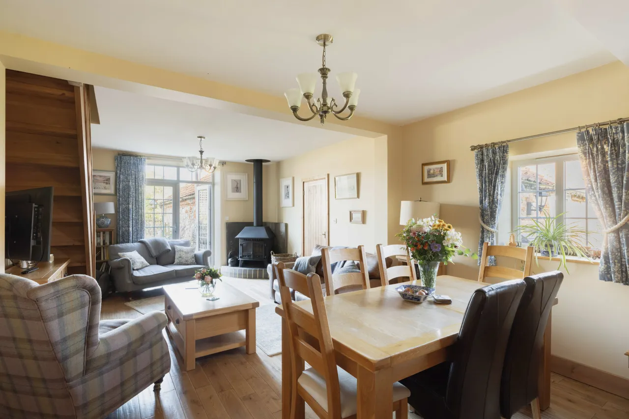 Fakenham Road, Hillington, PE31, photo 6