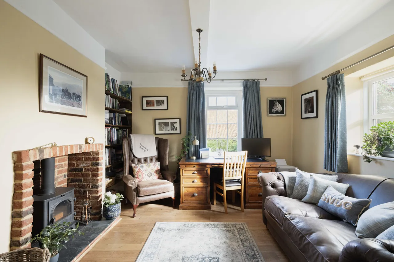 Fakenham Road, Hillington, PE31, photo 8