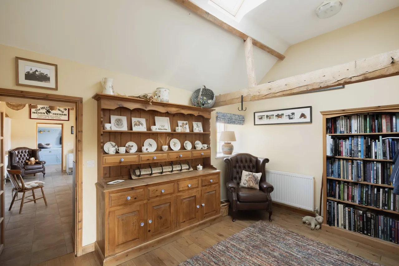 Fakenham Road, Hillington, PE31, photo 28