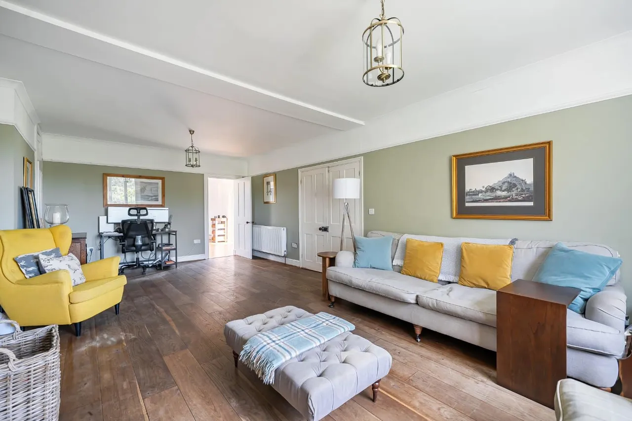Priors Heath, Goudhurst, TN17, photo 4