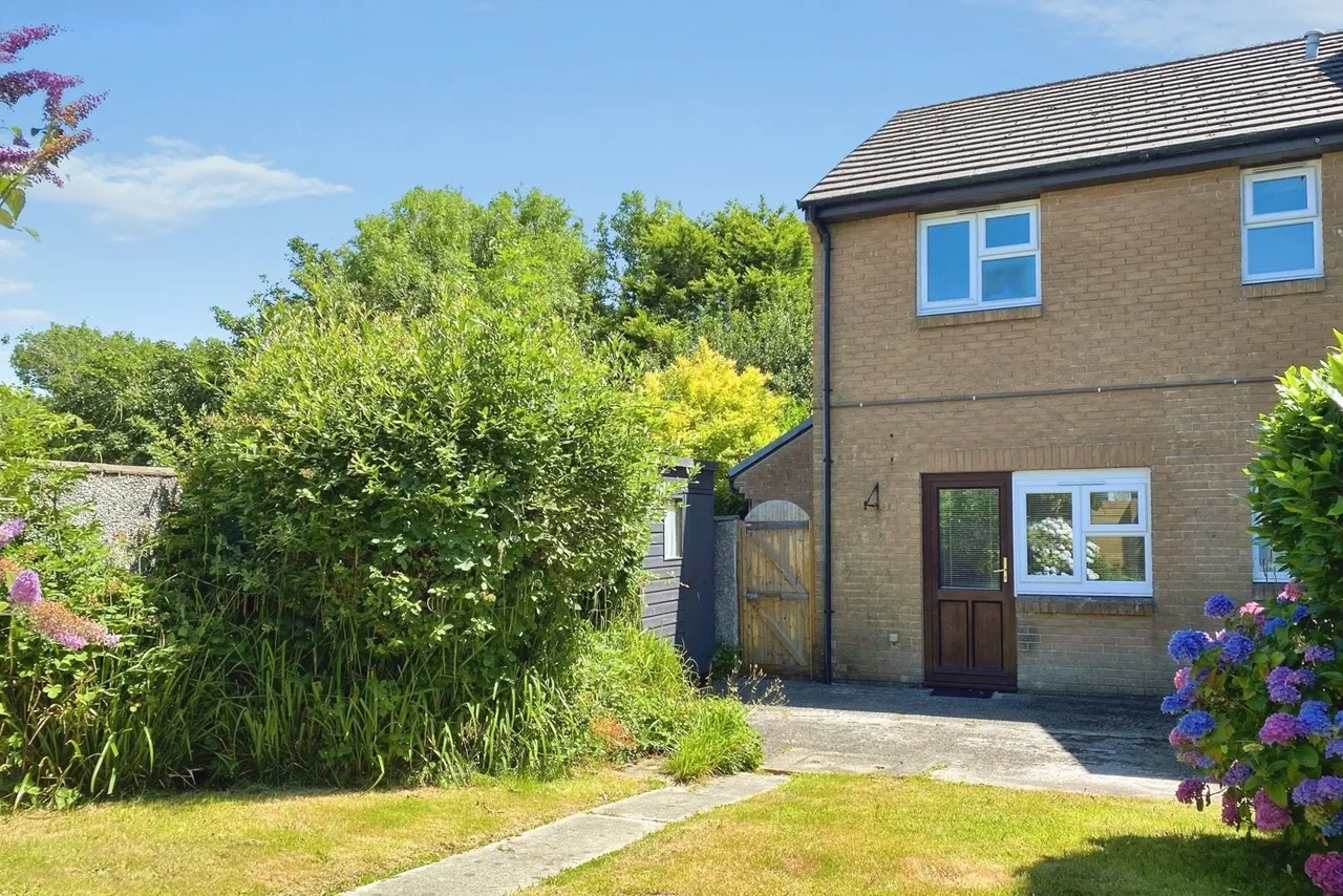 1 bed house for sale, Heabrook Parc, Penzance, TR18