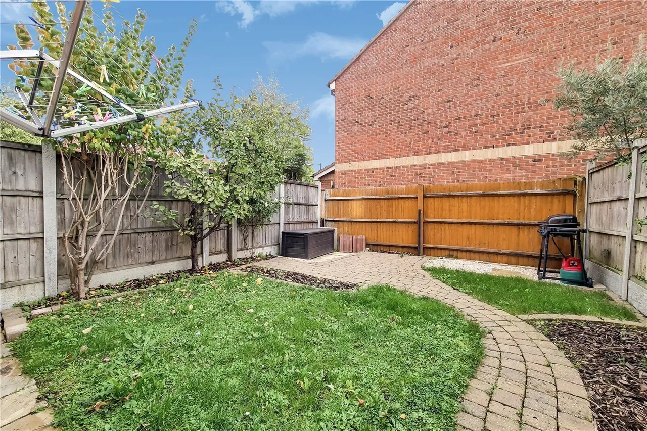Telegraph Place, London, E14, photo 3