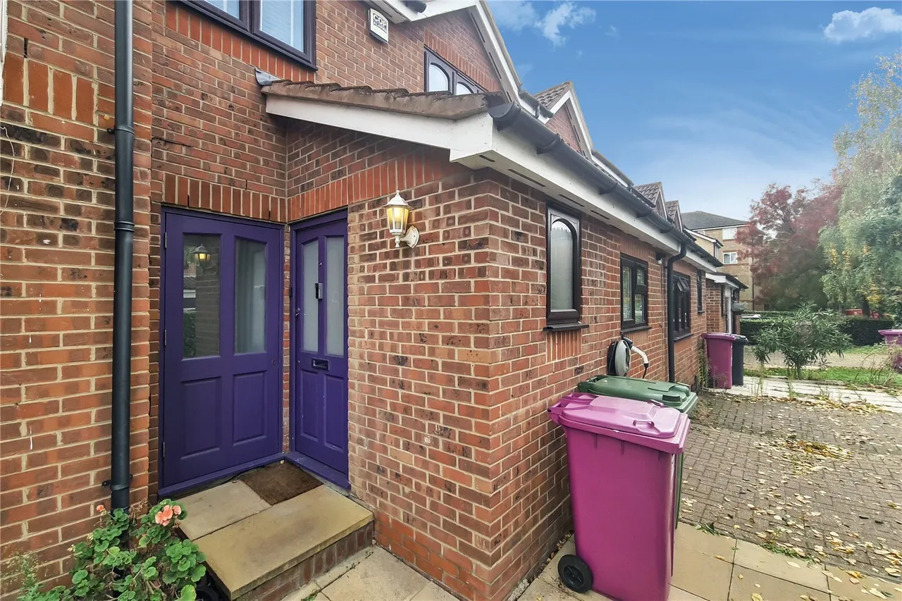 Telegraph Place, London, E14, photo 11