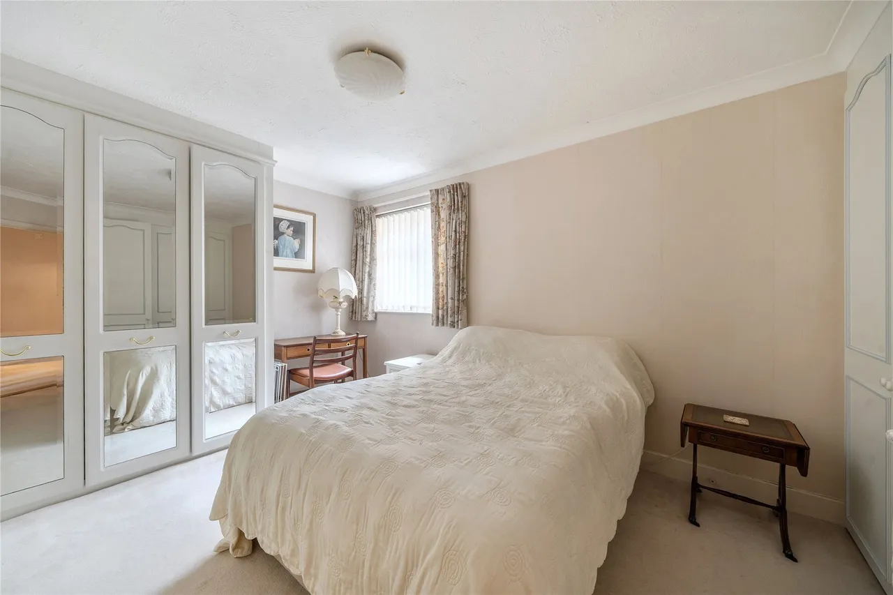 Overbury Avenue, Beckenham, BR3, photo 8