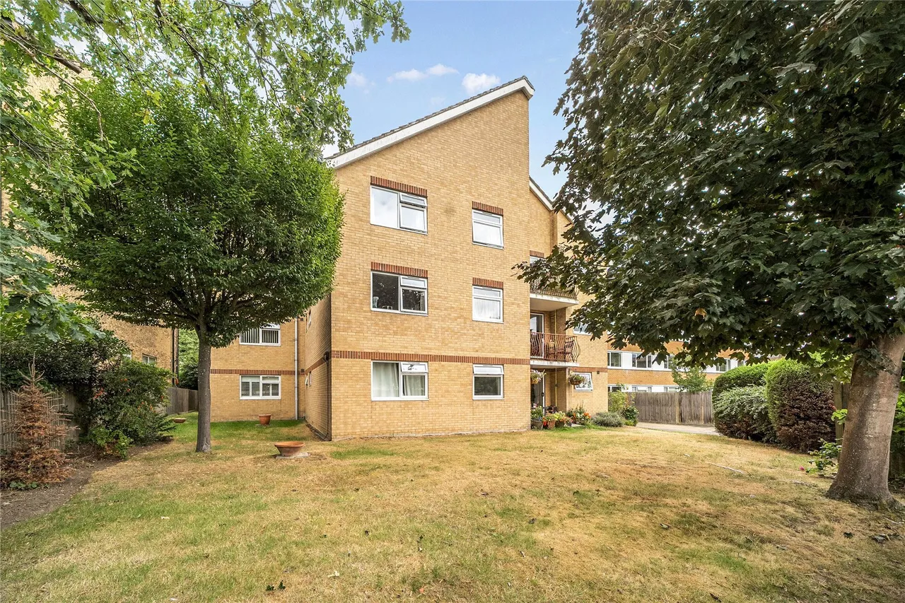 Overbury Avenue, Beckenham, BR3, photo 15