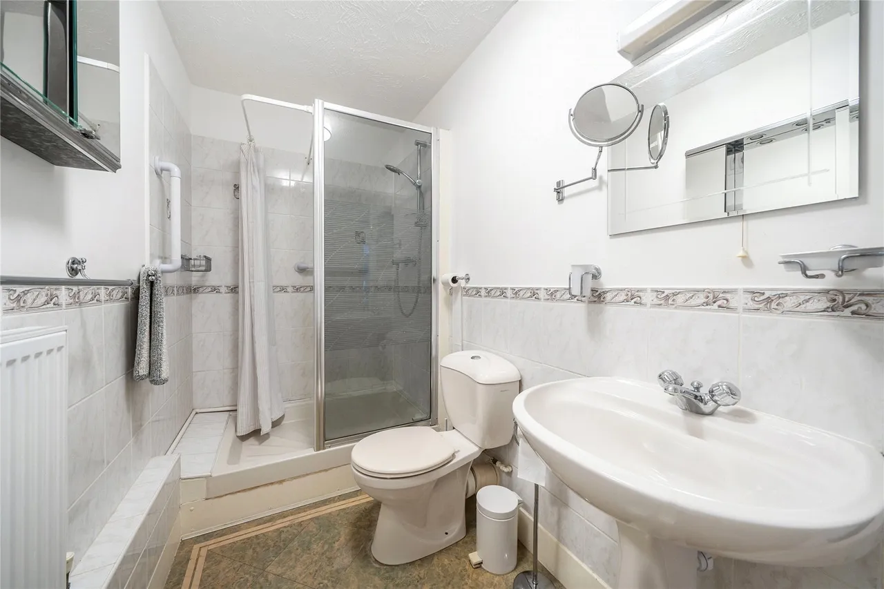 Overbury Avenue, Beckenham, BR3, photo 10
