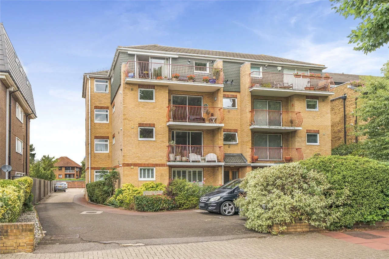 Overbury Avenue, Beckenham, BR3, photo 16