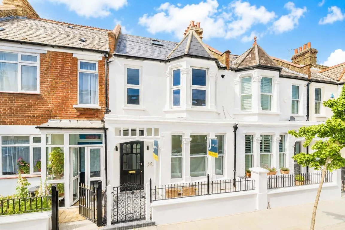 2 bed property for sale, Gosberton Road, SW12