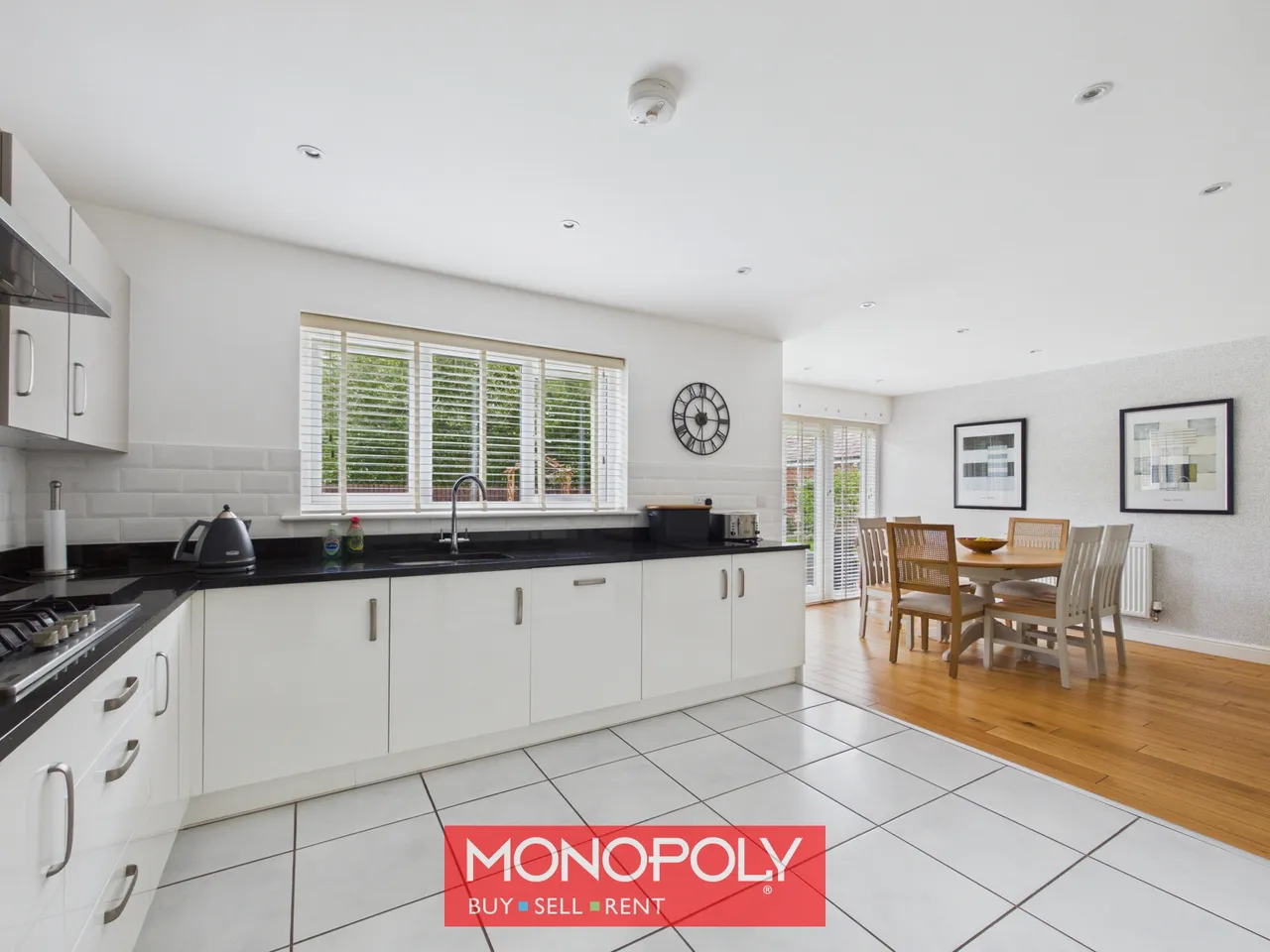 Holly Court, St. Asaph, LL17, photo 9