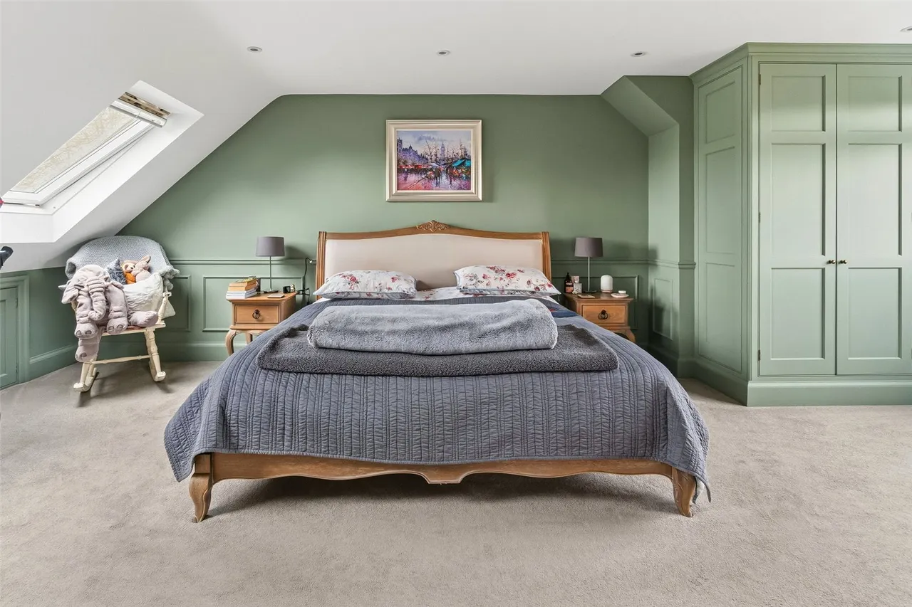 Wensleydale Road, Hampton, TW12 2LW, photo 11
