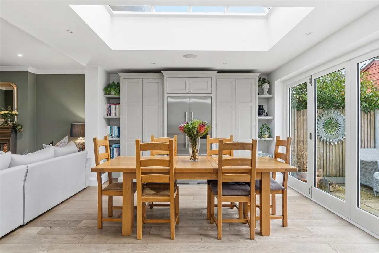 Wensleydale Road, Hampton, TW12 2LW, photo 10