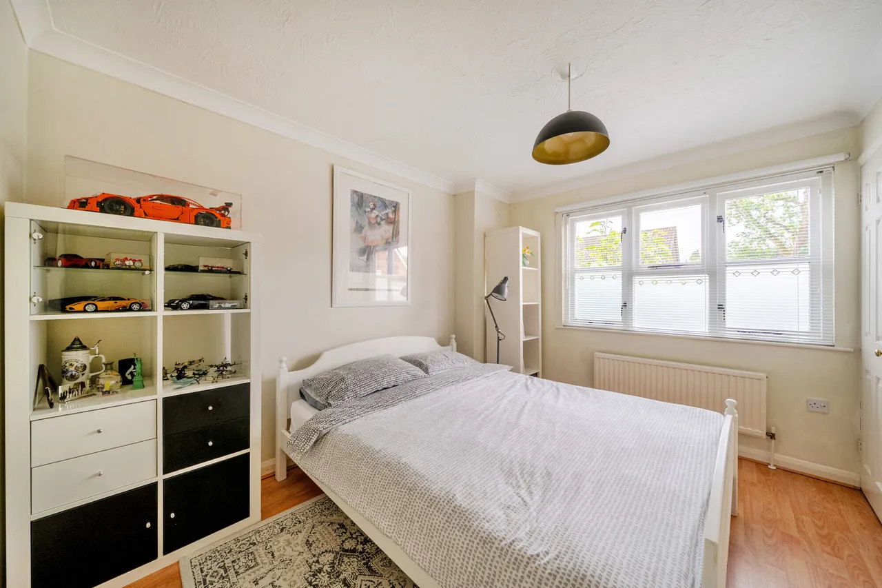 Bircholt Road, Liphook, GU30, photo 6
