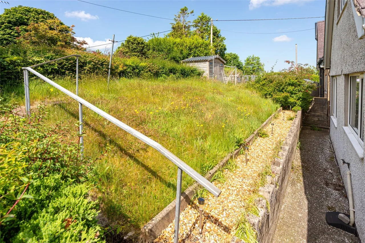 Llanrug, Caernarfon, LL55, photo 6