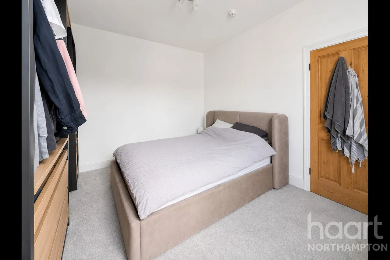 Birchfield Road, Northampton, NN1, photo 6