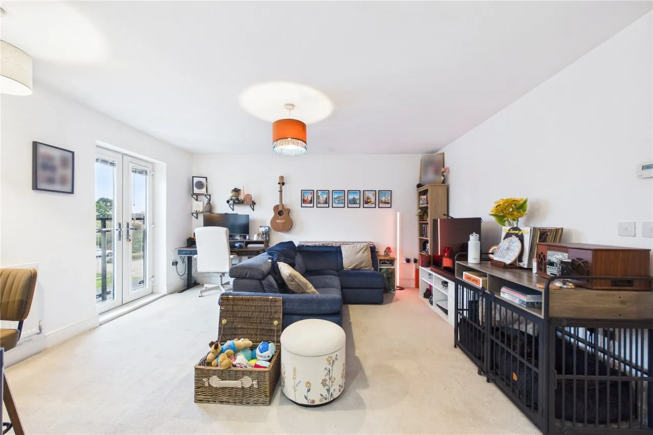 Fullbrook Avenue, Spencers Wood, RG7, photo 5
