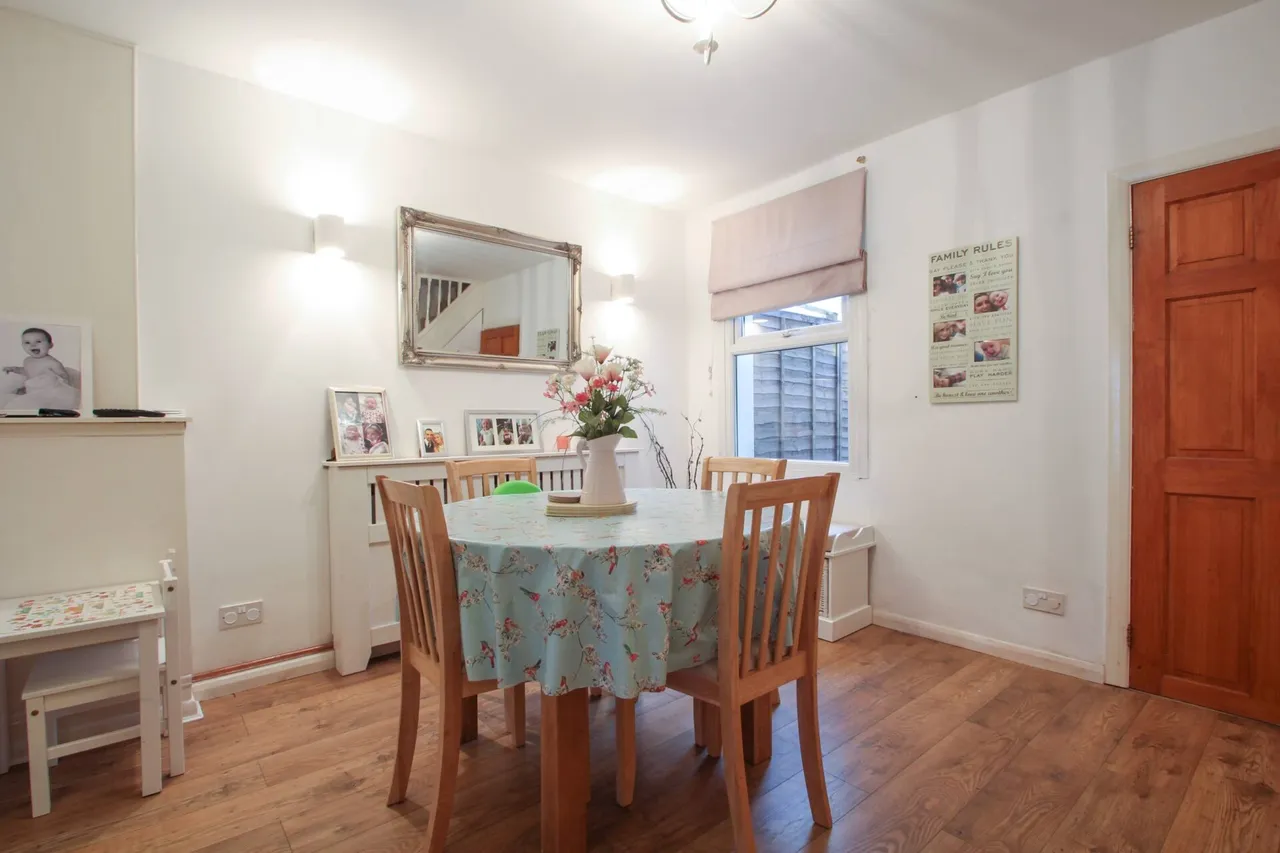 Charles Street, Greenhithe, Kent, DA9, photo 5