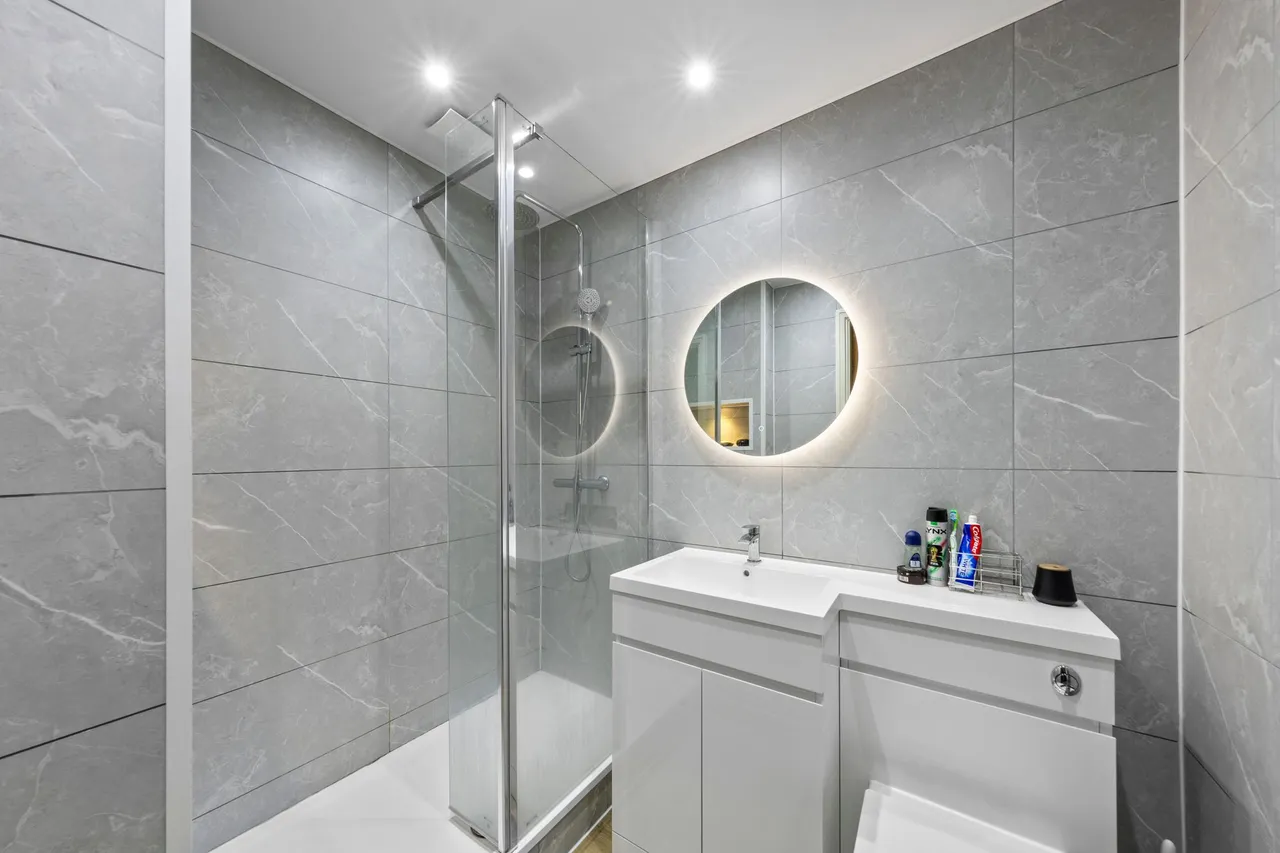Dingle Bank Close, Lymm, Lymm, WA13 0QR, photo 11