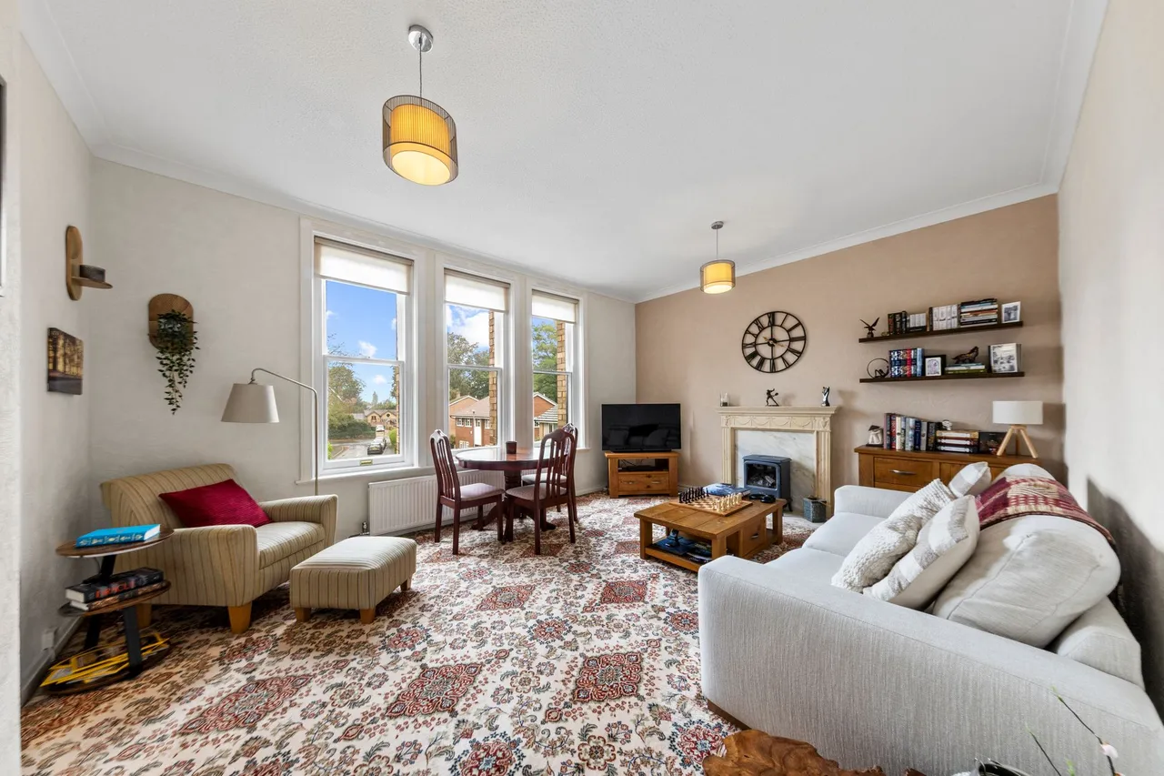 Dingle Bank Close, Lymm, Lymm, WA13 0QR, photo 5