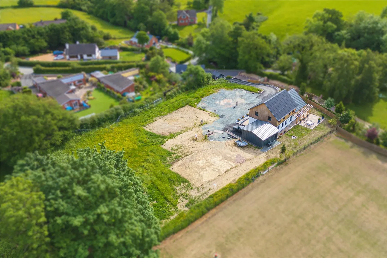 Forden, Welshpool, photo 4