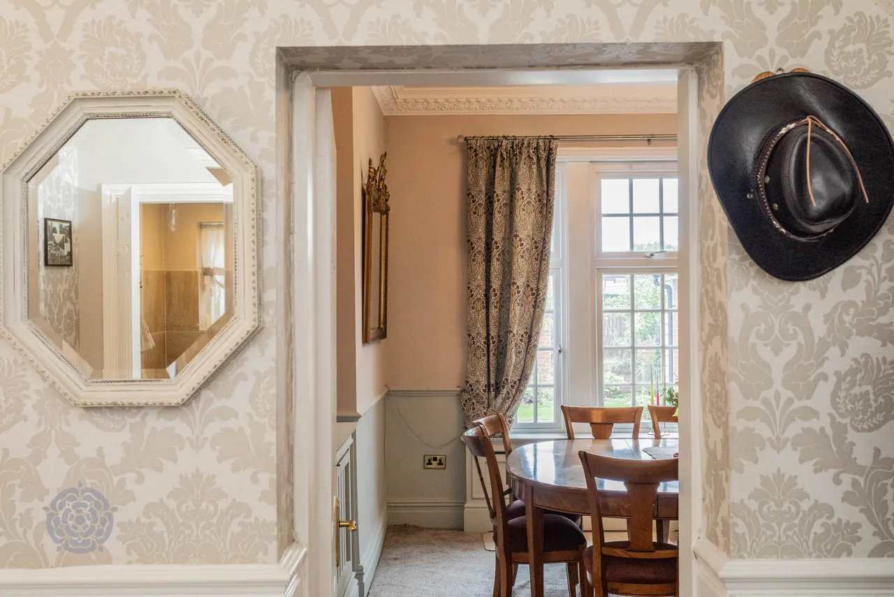 Parkfields Lane, Fearnhead, Warrington, WA2 0AR, photo 12