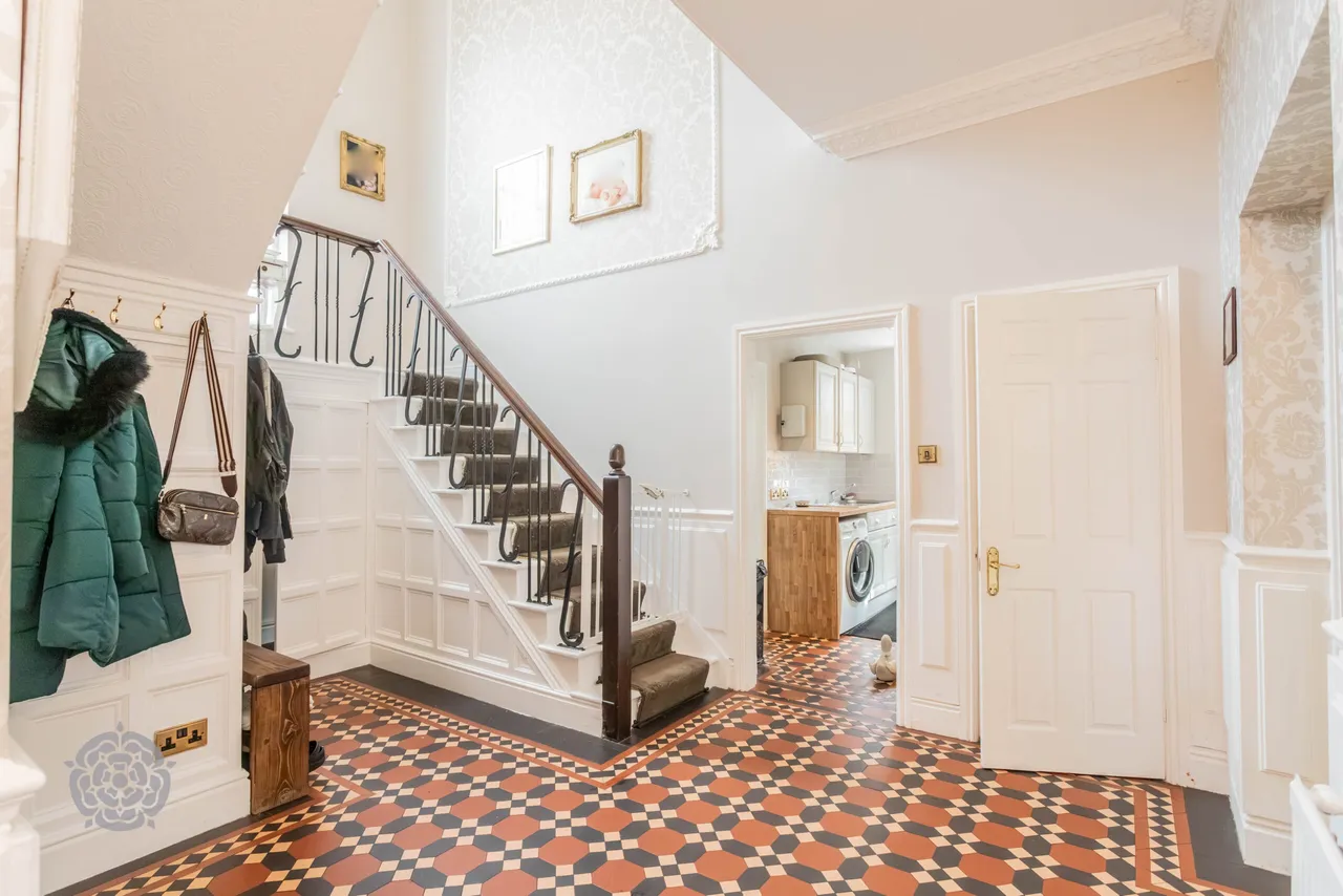 Parkfields Lane, Fearnhead, Warrington, WA2 0AR, photo 10