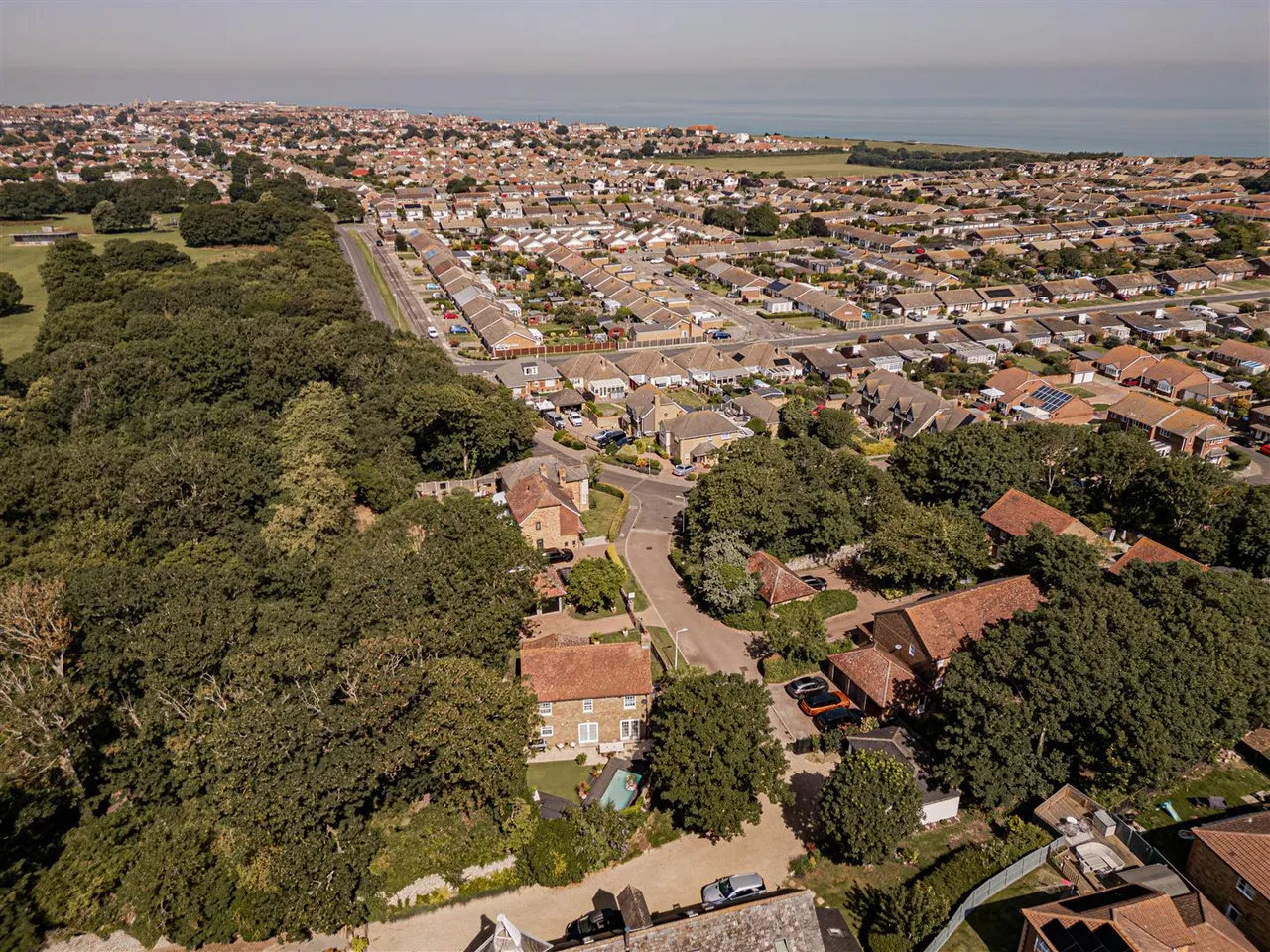 The Spinney, Cliftonville, Margate, Kent, CT9 3JS, photo 40
