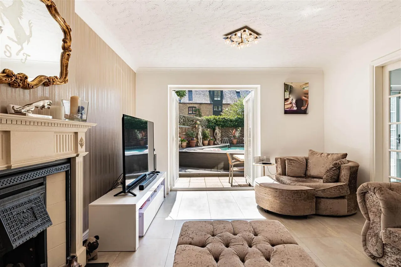 The Spinney, Cliftonville, Margate, Kent, CT9 3JS, photo 9