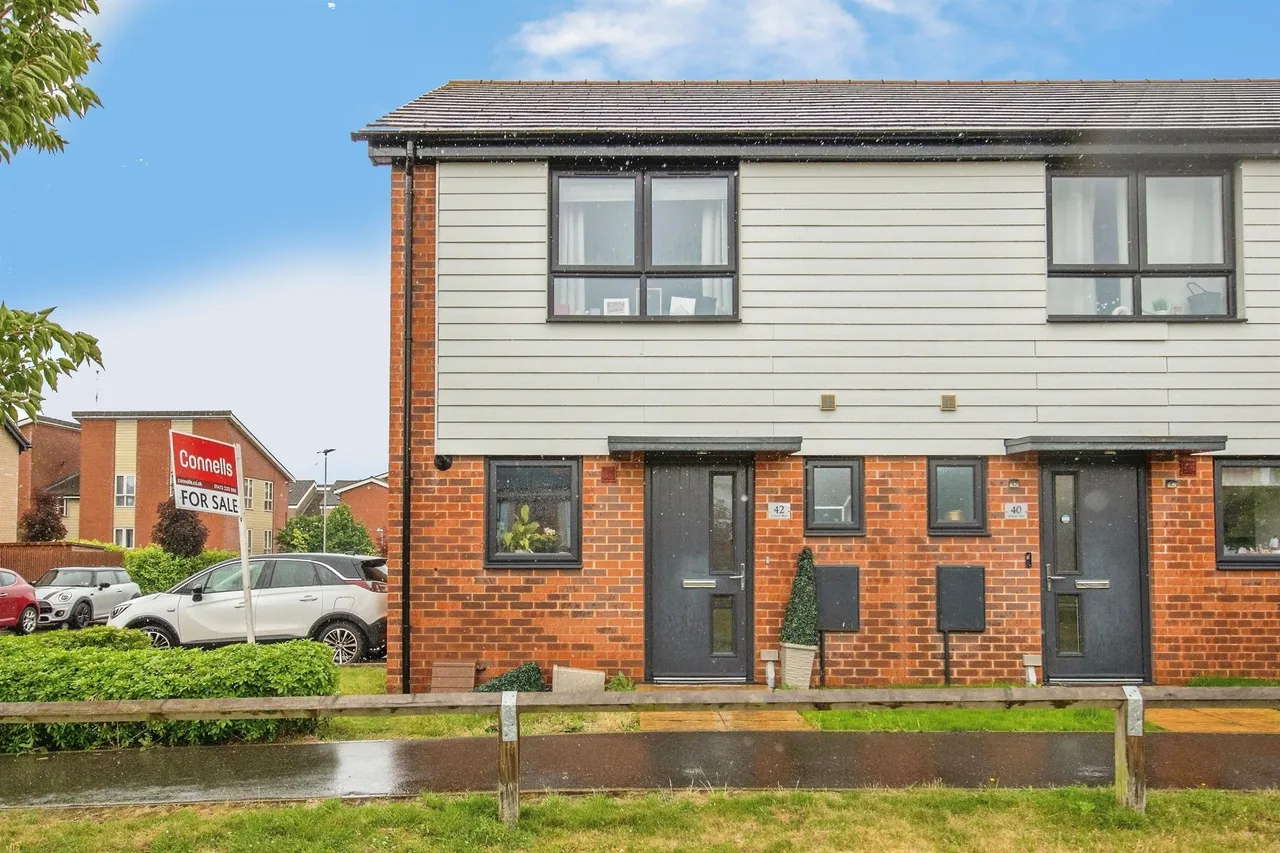 2 bed house for sale — Mimas Way, Ipswich