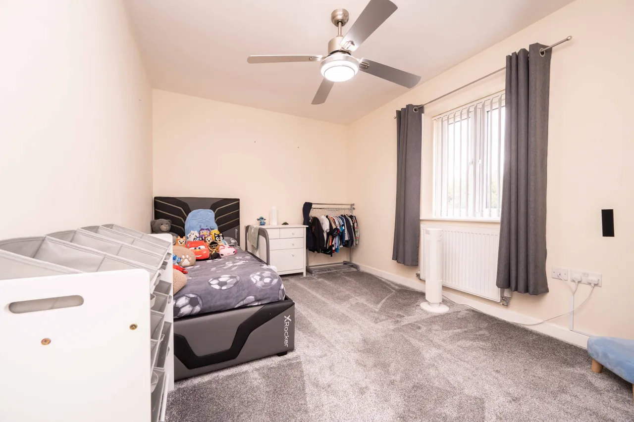 Chaplins Lane, Kettering, NN14, photo 12