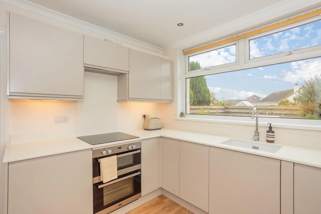Robison Drive, Dumfries, DG2, photo 3
