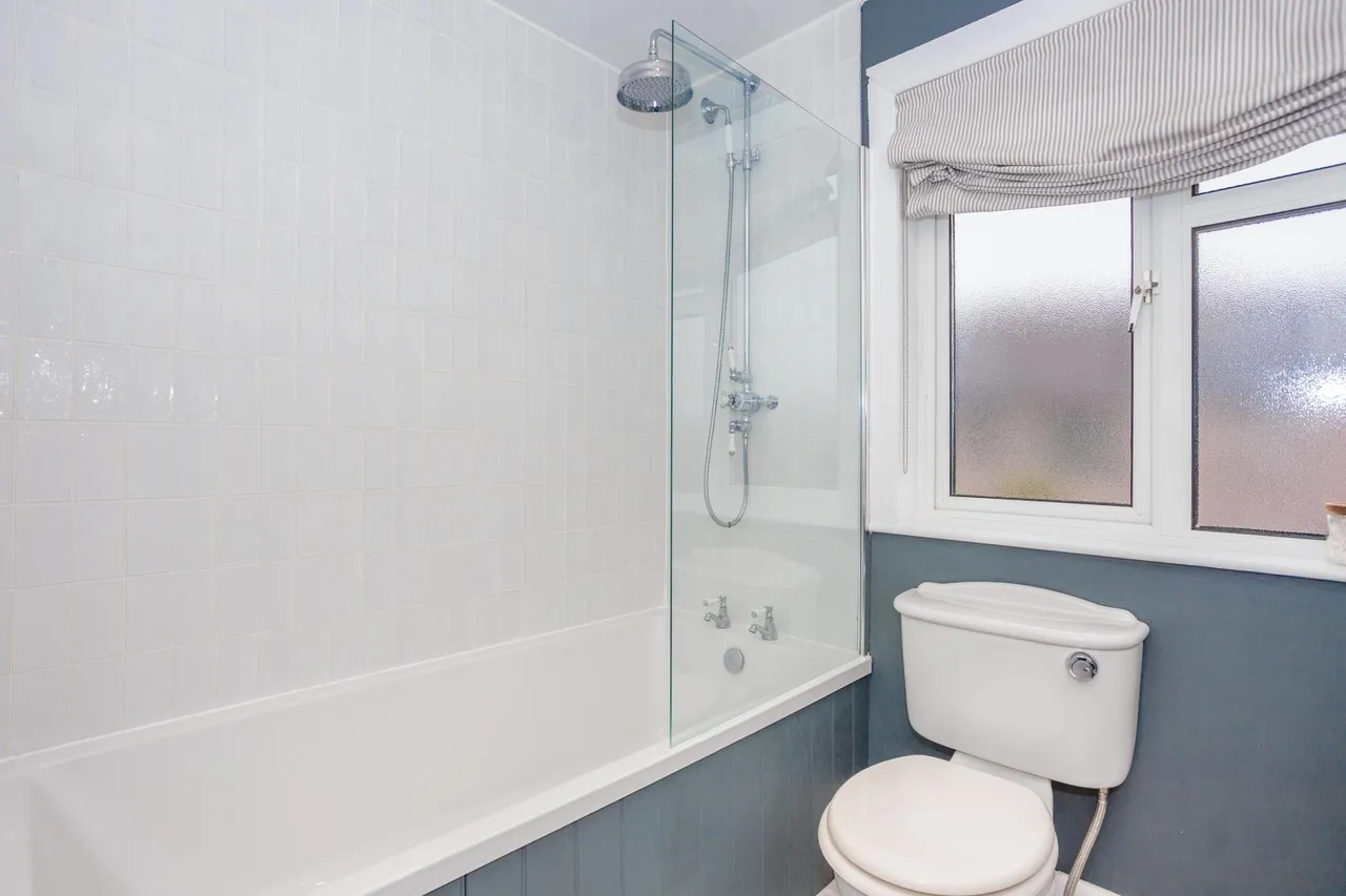Robison Drive, Dumfries, DG2, photo 31