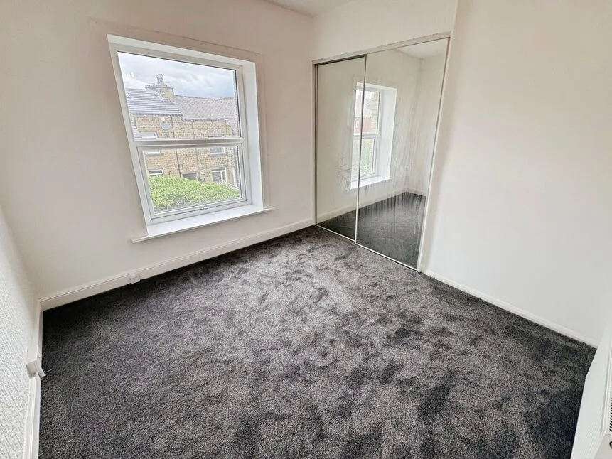 Victoria Street, Lindley, HD3, photo 5
