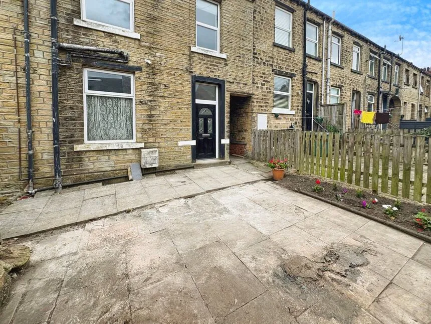 Victoria Street, Lindley, HD3, photo 11