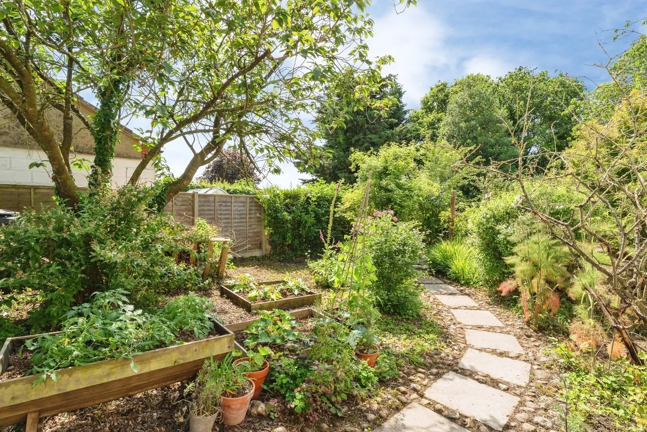 Playingfield Drive, Whissonsett, NR20, photo 19
