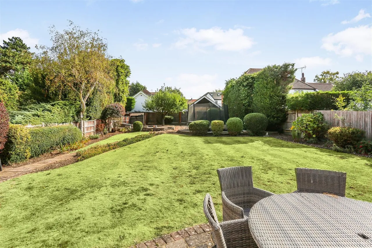 Sandy Lane, South Cheam, SM2, photo 17