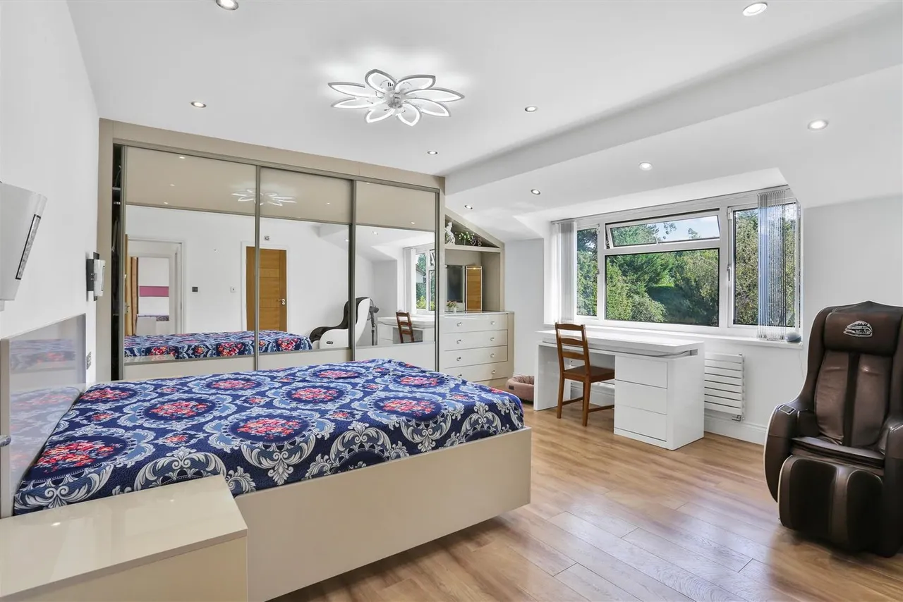 Sandy Lane, South Cheam, SM2, photo 25