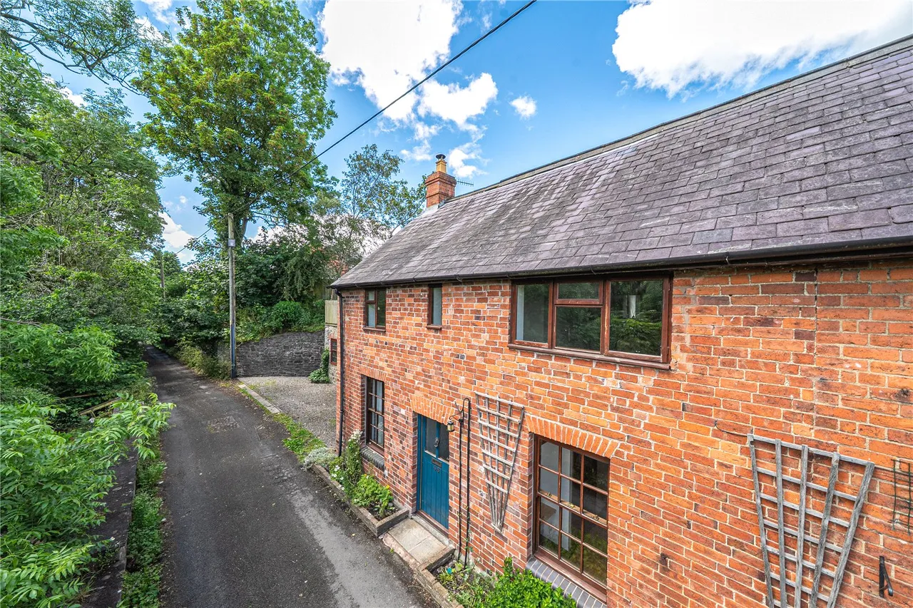 Mill Road, Knighton, Powys, LD7 1RT, photo 23
