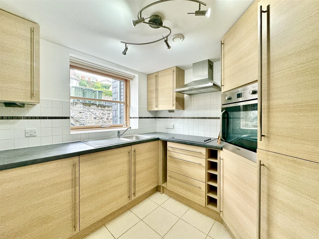 Hillsborough Road, Ilfracombe, EX34, photo 4