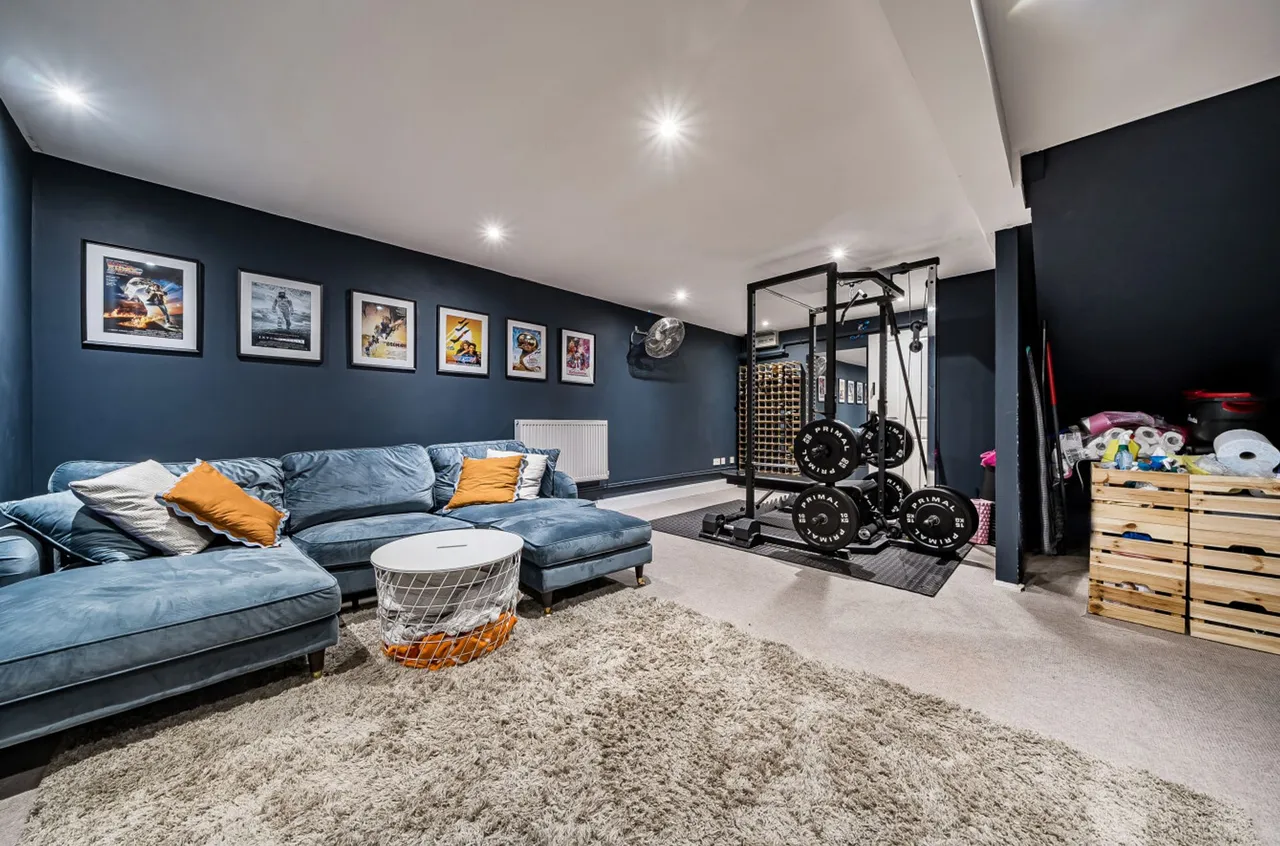 Flat 2, 39 Loughborough Road, London, London, SW9 7TB, photo 6