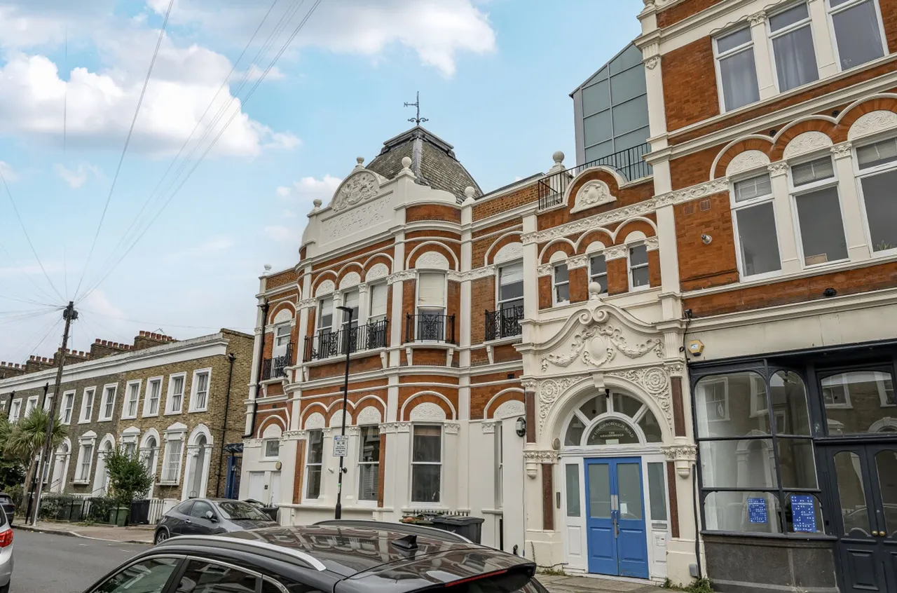 Flat 2, 39 Loughborough Road, London, London, SW9 7TB, photo 4
