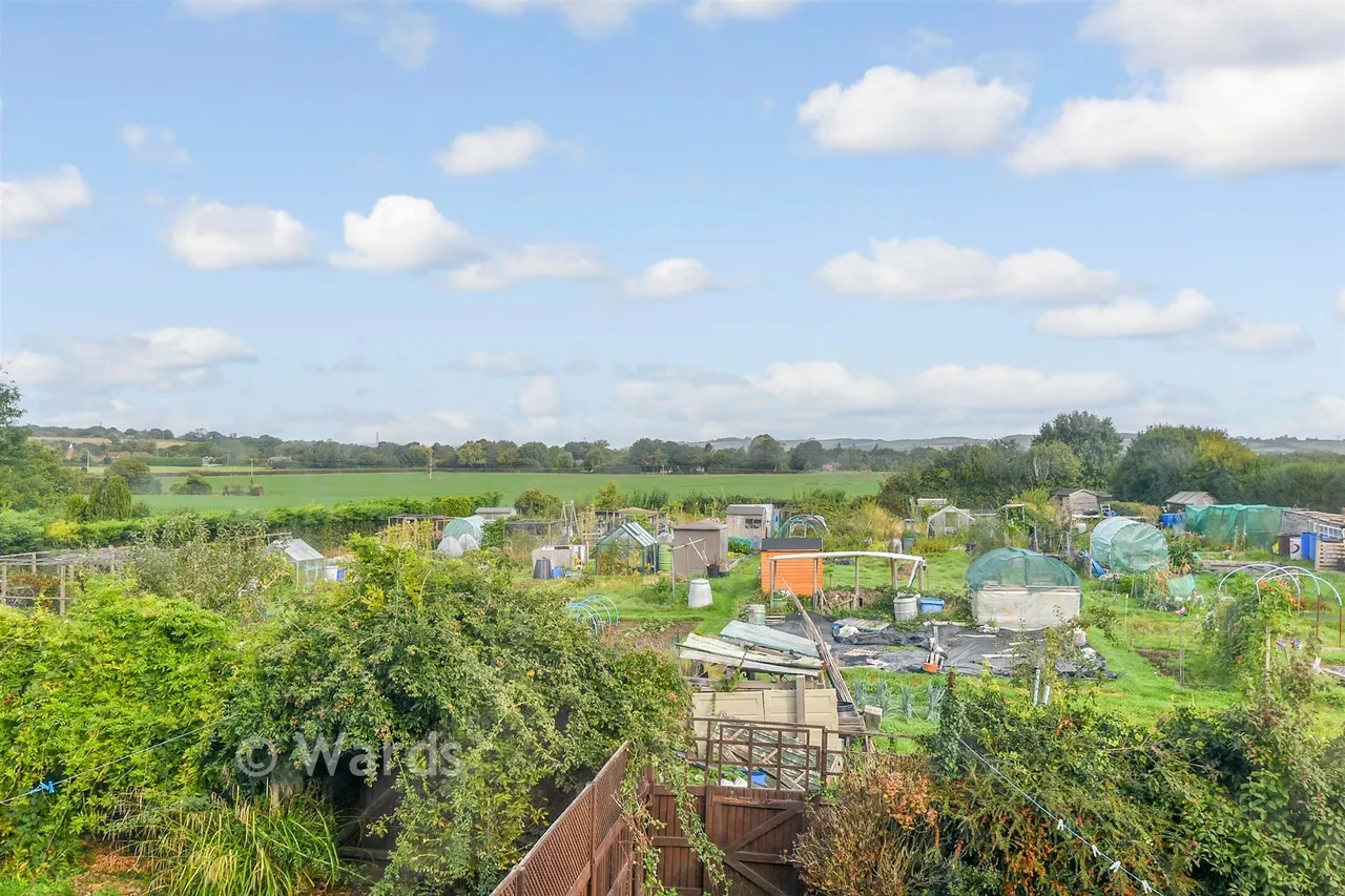 3 bed house for sale, Swan Lane, Sellindge, TN25