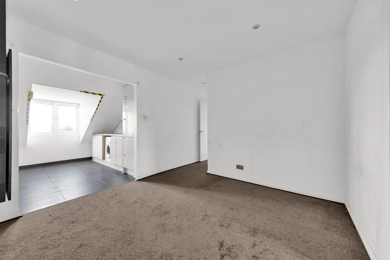 The Drive, Barking, IG11, photo 5