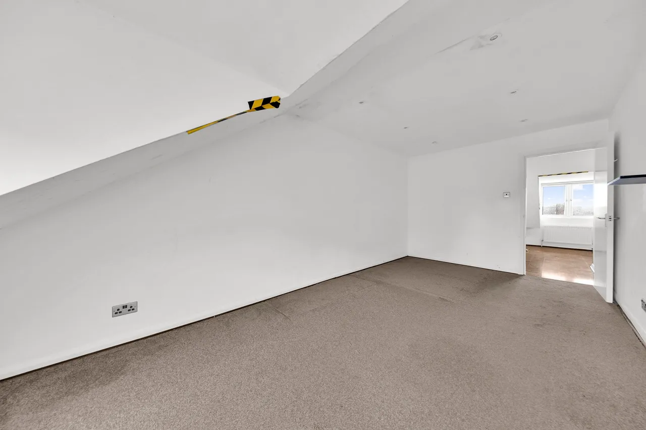 The Drive, Barking, IG11, photo 10
