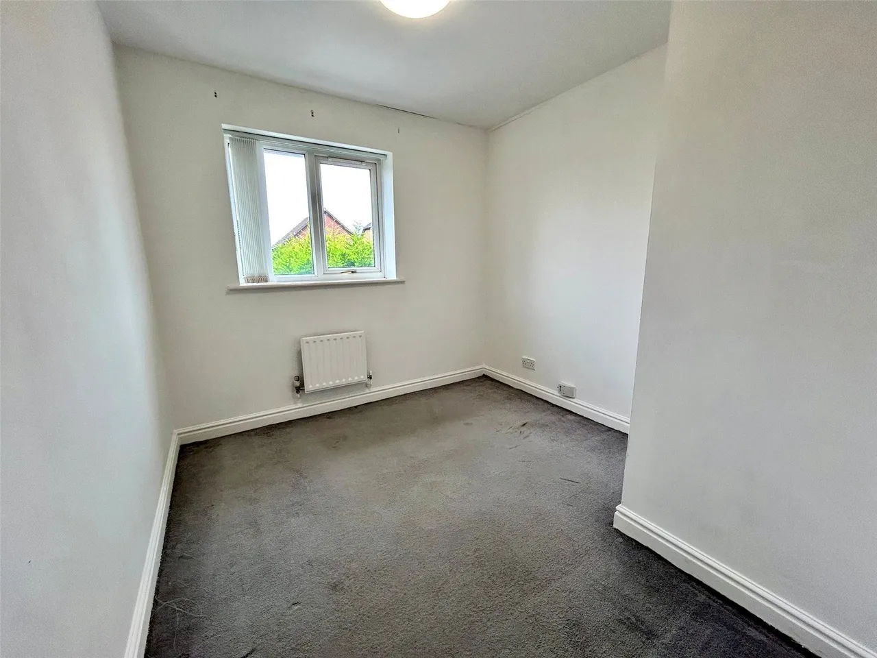 Fourfields, Bamber Bridge, Preston, Lancashire, PR5, photo 12